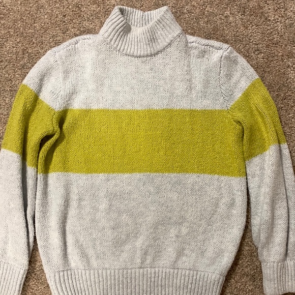 Aerie sweater - Picture 1 of 3